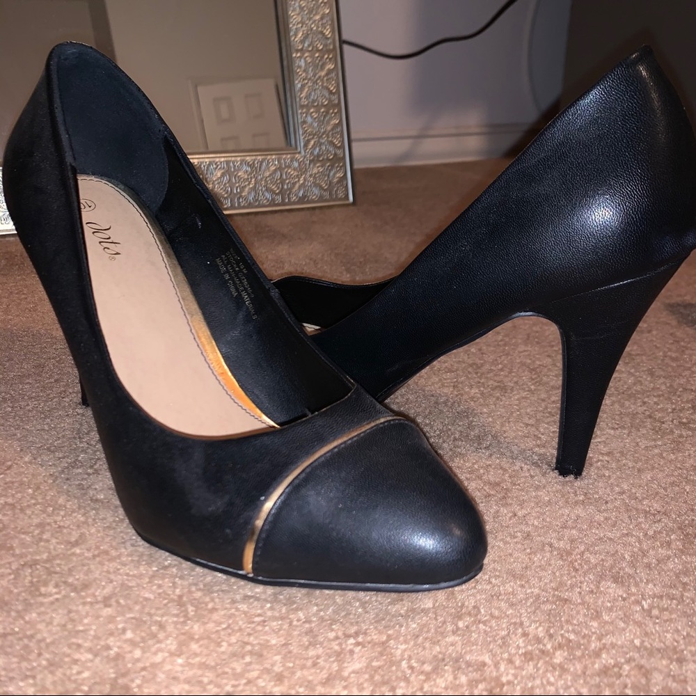 Black pumps heels S10
